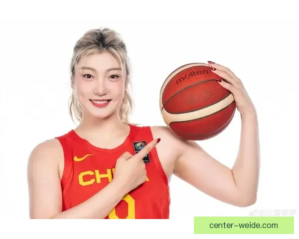李梦三分手感强势回暖激活中国女篮外线火力让整体进攻更具层次感